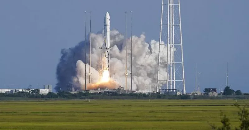 К МКС стартовал американский грузовой корабль Cygnus XL ВИДЕО