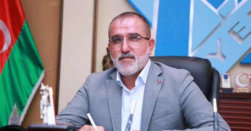 Səidə Bəkirqızı qalmaqalı: medianın məsuliyyəti və cəmiyyətin həssas sinirləri Rauf Arifoğludan açıqlama