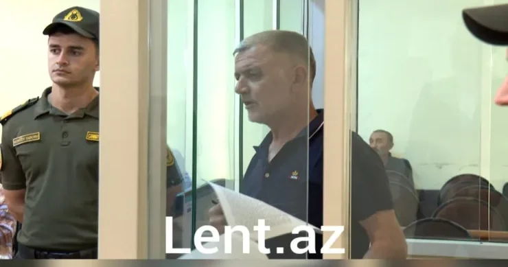 Məktəbdə keçmiş arvadını öldürmək istəyən kişinin MƏHKƏMƏSİ: Onun yaşamağa haqqı yoxdur VİDEO