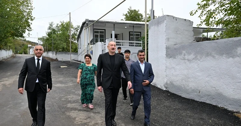 İlham Əliyev Xocalının Badara kəndində FOTOLAR