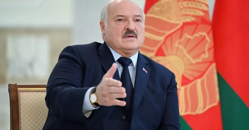 Лукашенко: Идем не на танках, а на тракторах