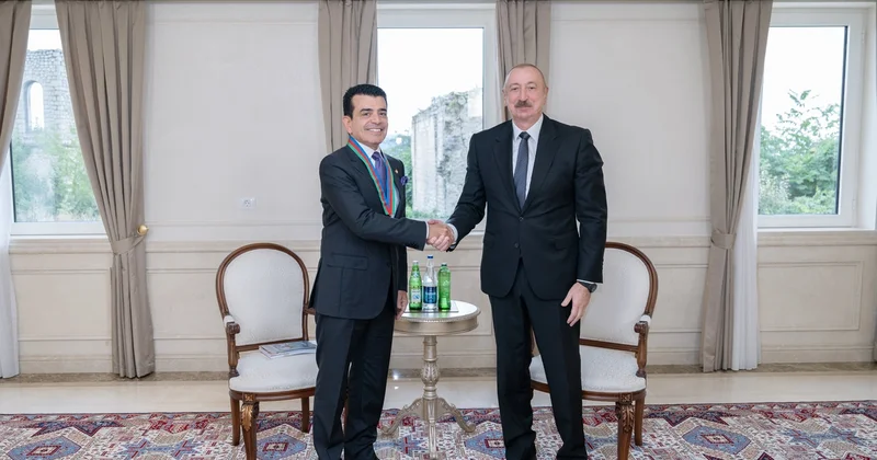 Prezident ICESCO nun baş direktorunu təltif etdi