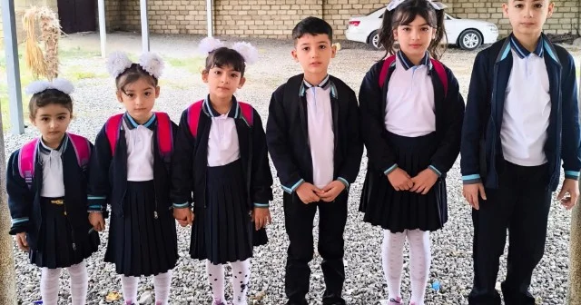 Bir evdən 6 uşaq dərsə yola düşdü