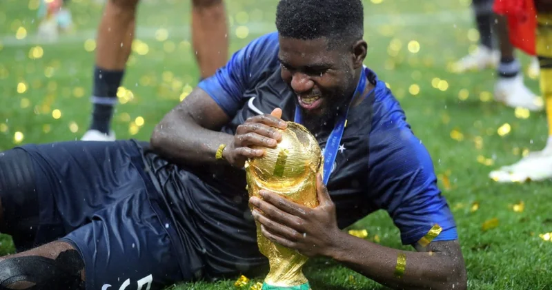 31 yaşında vida: Samuel Umtiti karyerasını bitirdi