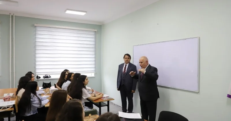 LDU da yeni tədrs ilinə start verildi FOTOLAR