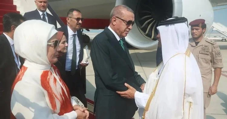 Ərdoğan Zirvə toplantısında iştirak etmək üçün Qətərə səfər edib