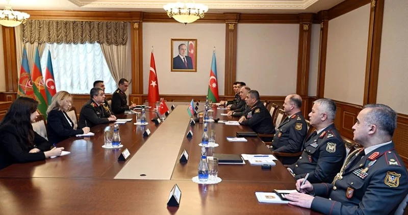 Zakir Həsənov Selçuk Bayraktaroğlunu qəbul edib