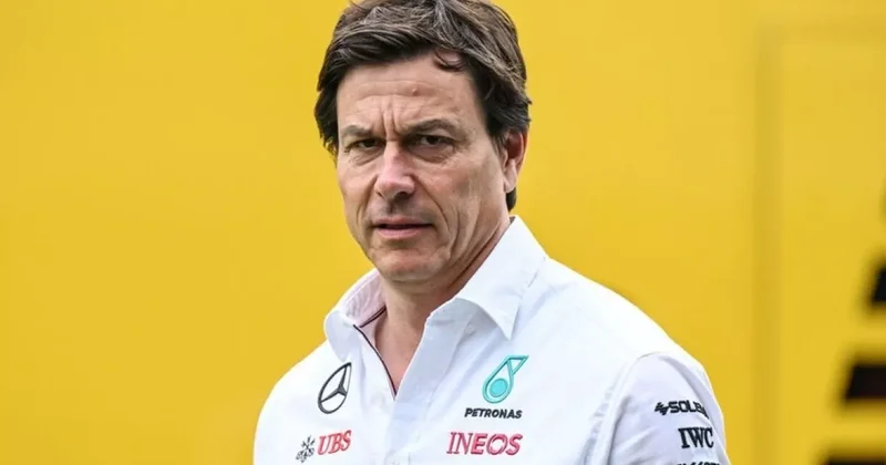 Руководитель Mercedes ждет плотную борьбу на Гран при Азербайджана