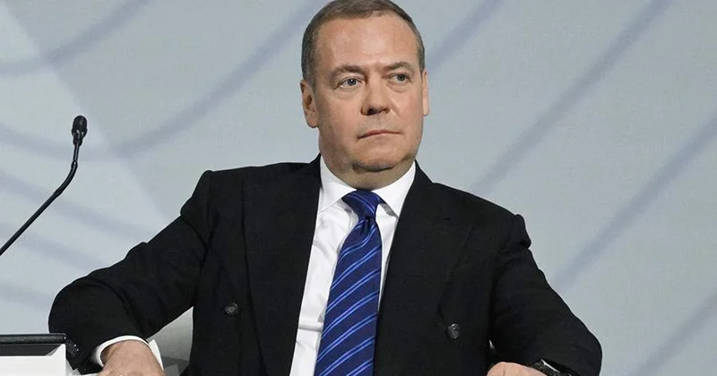 Medvedev: Rusiya aktivlərini Ukraynaya verənləri təqib edəcəyik