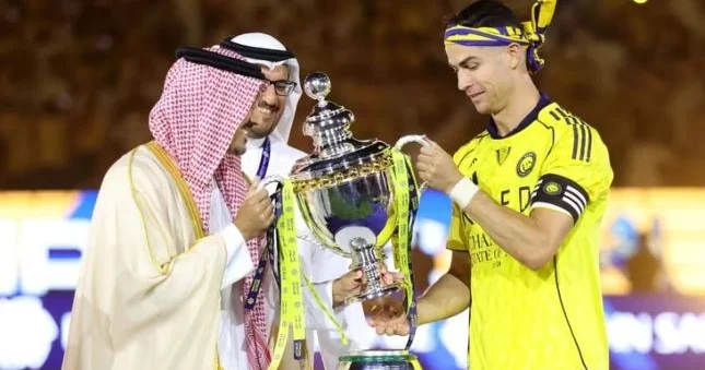 Ronaldo “Əl Nəsr”i almağa hazırlaşır?