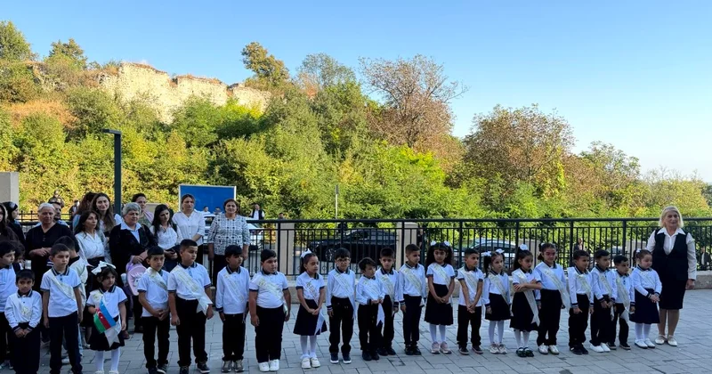 Qarabağda Bilik Günü: 179 şagird ilk dəfə məktəbə qədəm qoydu FOTO