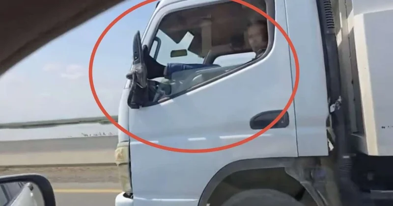 Magistral yolda ayağını pəncərədən çıxaran sürücü CƏZALANDIRILDI