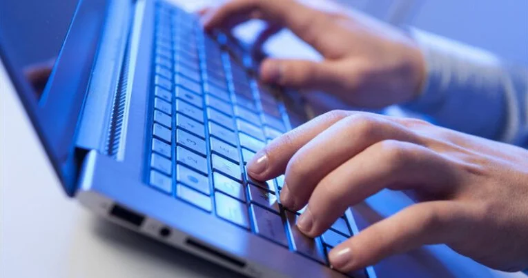 İnternet kəsilir, provayder susur? KONKRET