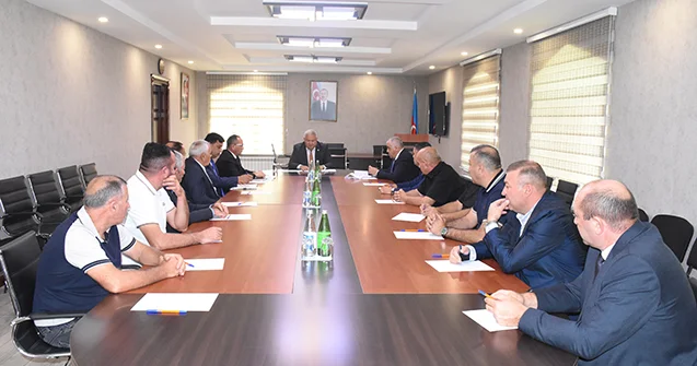 Ağsuda kənd təsərrüfatı ilə bağlı görülən işlərin monitorinqi aparıldı Fotolar
