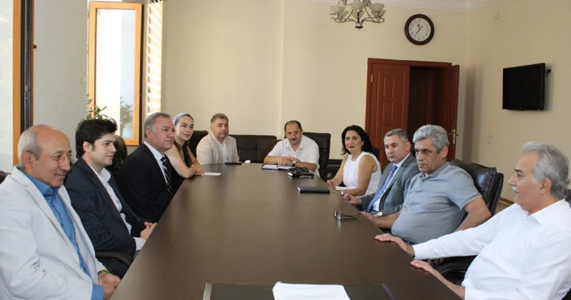 İqtisadiyyat İnstitutunda Türkiyə nümayəndə heyəti ilə görüş təşkil olunub