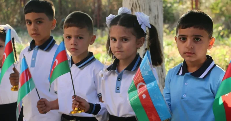 Qarabağdakı bu məktəblərdə ilk dəfə Bilik Günü qeyd olunur FOTOLAR