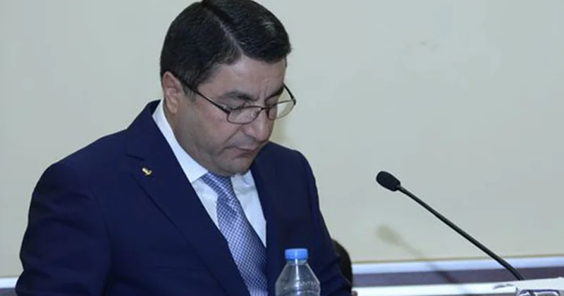 Vidadi Zeynalovun oğlunun ölkədən çıxışına stop qoyuldu