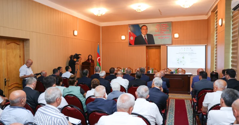 Ağcabədidə fermerlərlə aqrar dəstək mexanizmlərini müzakirə edilib