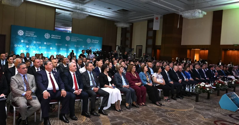 Bakıda Türk dünyasında əməkdaşlığın inkişafına dair panel iclas keçirilir