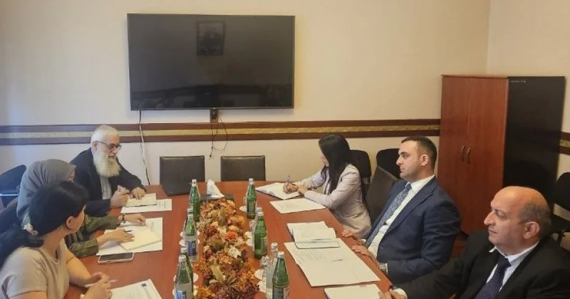 İslam İnkişaf Bankının nümayəndələri ilə auditdə süni intellektin imkanları müzakirə edilib