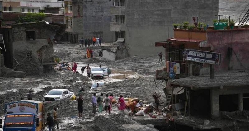 Nepalda torpaq sürüşməsi nəticəsində həlak olanların sayı artdı