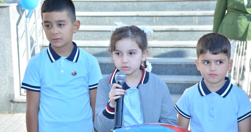 Rəngbərəng çantalar, həyəcanlı baxışlar Şamaxının Göylər kəndində ilk dərs günü FOTOLAR