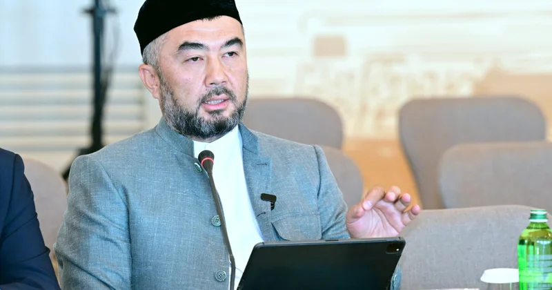 Həsən Kodirov: Yəhya Bakuvinin əsərləri tərcümə edilib nəşr olunmalıdr