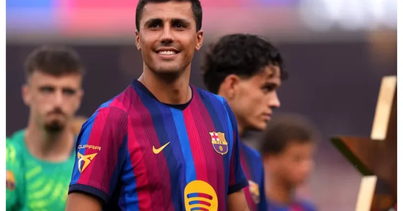 Rodri “Barselona”da onu ən çox təəccübləndirən futbolçunun adını açıqladı