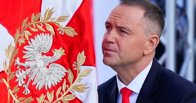 Polşa prezidenti onu qadın alverində ittiham edən jurnalistləri məhkəməyə verdi