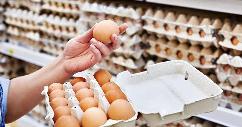 Yumurta alarkən heç kim bu detala fikir vermir: Zəhərləyir