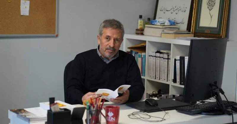 ““Azərbaycana olan sevgim doğuşdan gəlir” Bəxtiyar Aslanla Azərbaycan sevgisi və ədəbiyyat haqqında