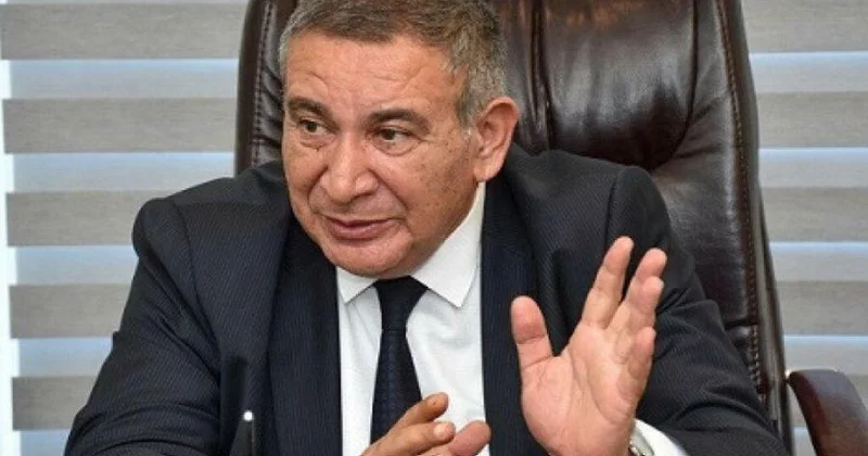 Rəşad Məcid kiber dələduzların hədəfi oldu: “Nazir müavini”ndən mesaj gəldi