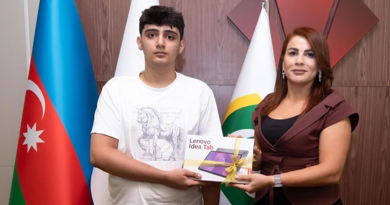 Tələbə adını qazanmağa gedən yoldan təqaüd dəstəyinədək: OBA təhsil yolunda əməkdaş övladlarının yanında (FOTO/VİDEO)