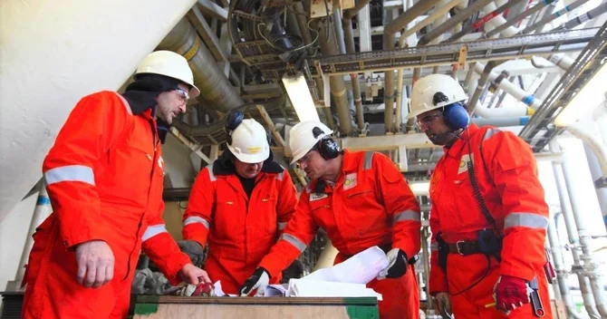 BP də xaricilər azərbaycanlılardan niyə daha çox maaş alır? VİDEO