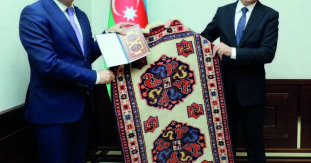 Səlahiyyətli nümayəndə Xalq artistini təbrik edib