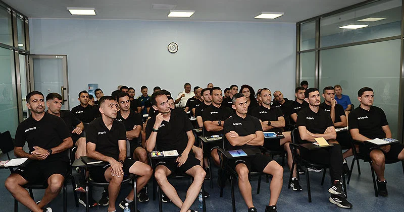 AFFA dan VAR la bağlı hakimlərə XÜSUSİ TAPŞIRIQ