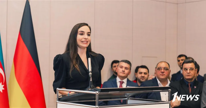В Берлине открылась международная художественная выставка MAMA Мать природа ФОТО