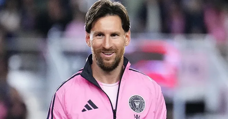Messi yeniyetmələr arasında futbol turniri keçirəcək
