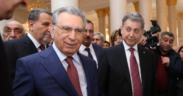 “HEÇMİ LƏYAQƏTİNİZ, MƏNLİYİNİZ YOX İDİ?” “Sizə nə olmuşdu, ay bədbəxtlər...”