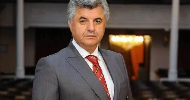 İftixar Piriyev “Çingiz Aytmatov” medalı ilə təltif edilib