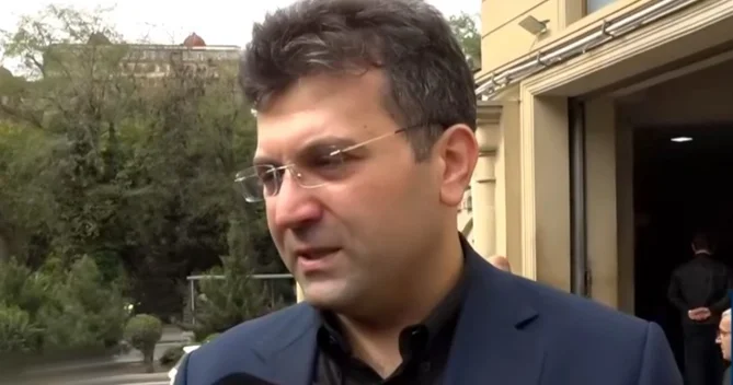 Ramiz Quliyevin oğlu: Vəziyyəti yaxşılığa doğru gedirdi