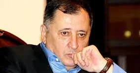 Sevgi ilahi hissdir, onun kəbinlə, zaksla əlaqəsi yoxdur Baba Vəziroğlu