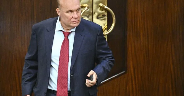 Rusiya Britaniya müdafiə nazirinin təhdidlərinə cavab verib...