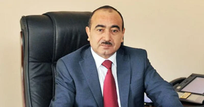 Əli Həsənov: “Hər bir siyasətçi və məmur öz əməlinə görə qanun qarşısında cavab verir və verməlidir”