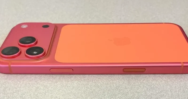 Новый iPhone 17 снова под огнем критики: оранжевые модели линяют до розового