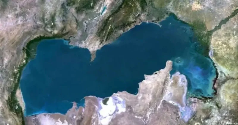 Xəzər hövzəsi uğrunda savaş qızışır (ŞƏRH)