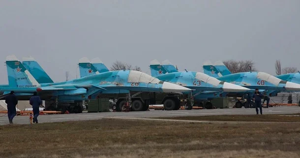 Neptun raketləri Rusiyada altı Su 34M təyyarəsini vurub