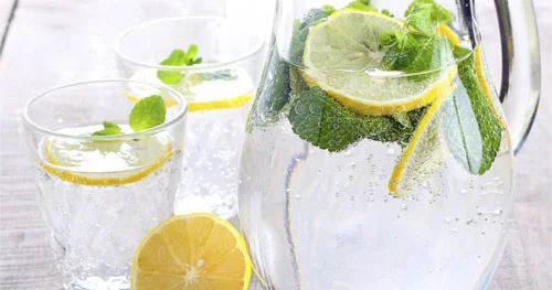 Arıqlamaq üçün limonlu suyu necə içmək lazımdır?