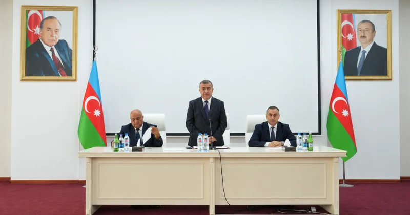 Xətai rayonunda YAP ın VIII Qurultayında qarşıya qoyulan vəzifələrlə bağlı müşavirə keçirilib