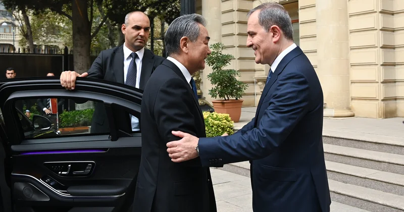 Azərbaycan və Çin XİN rəhbərləri görüşüb YENİLƏNİB
